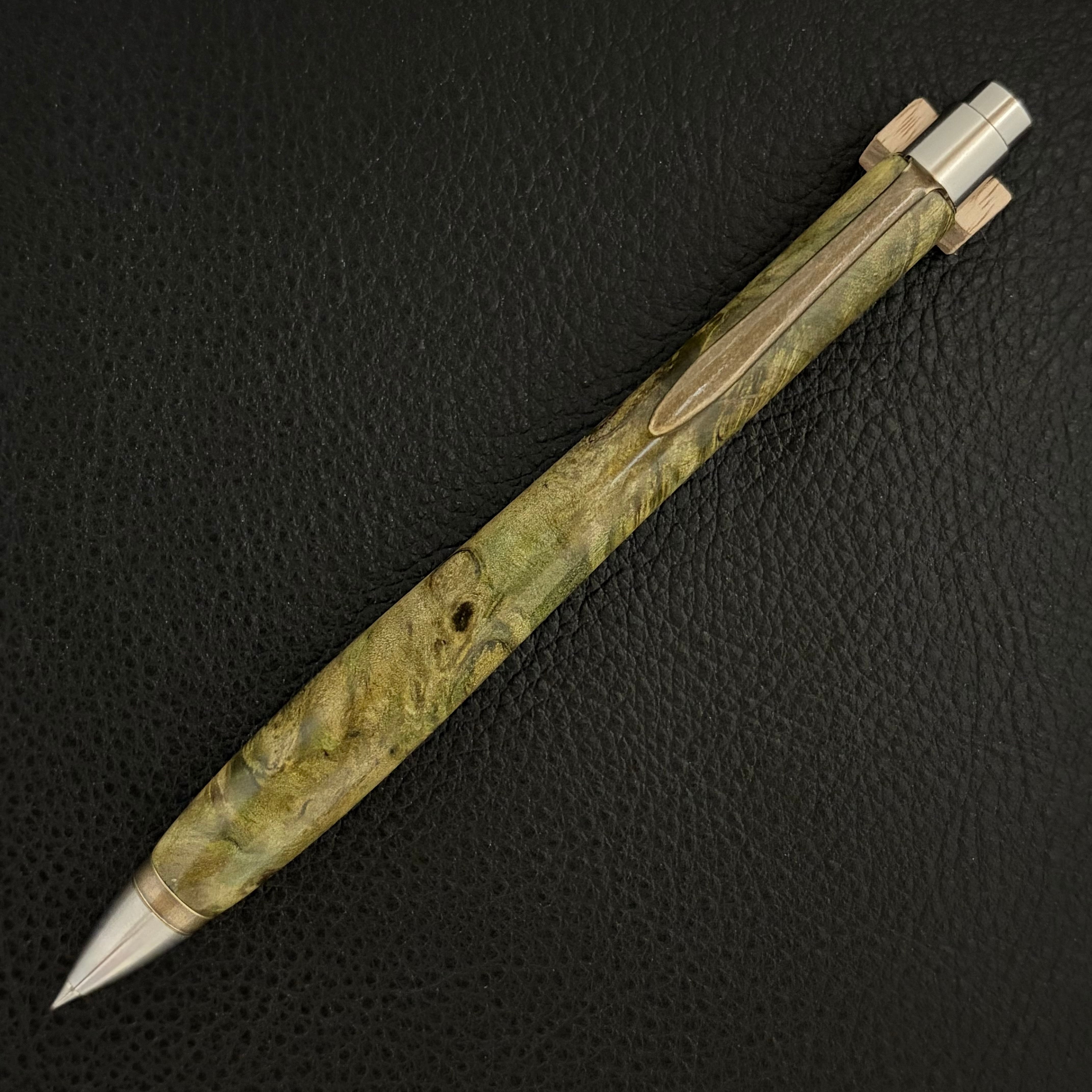 匠衆・朱椿粋