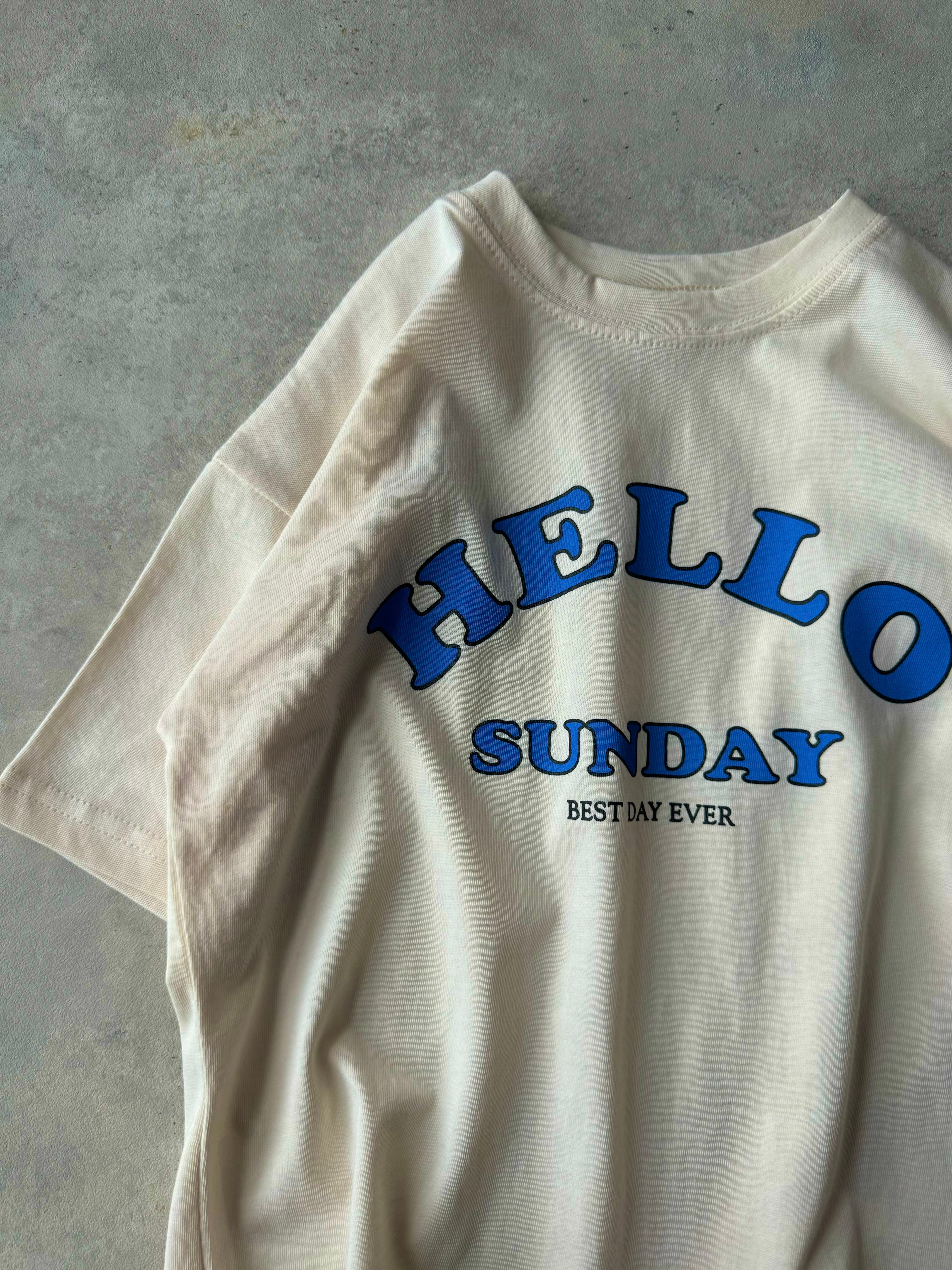 HELLO SUNDAY Tee（100〜110cm）3735