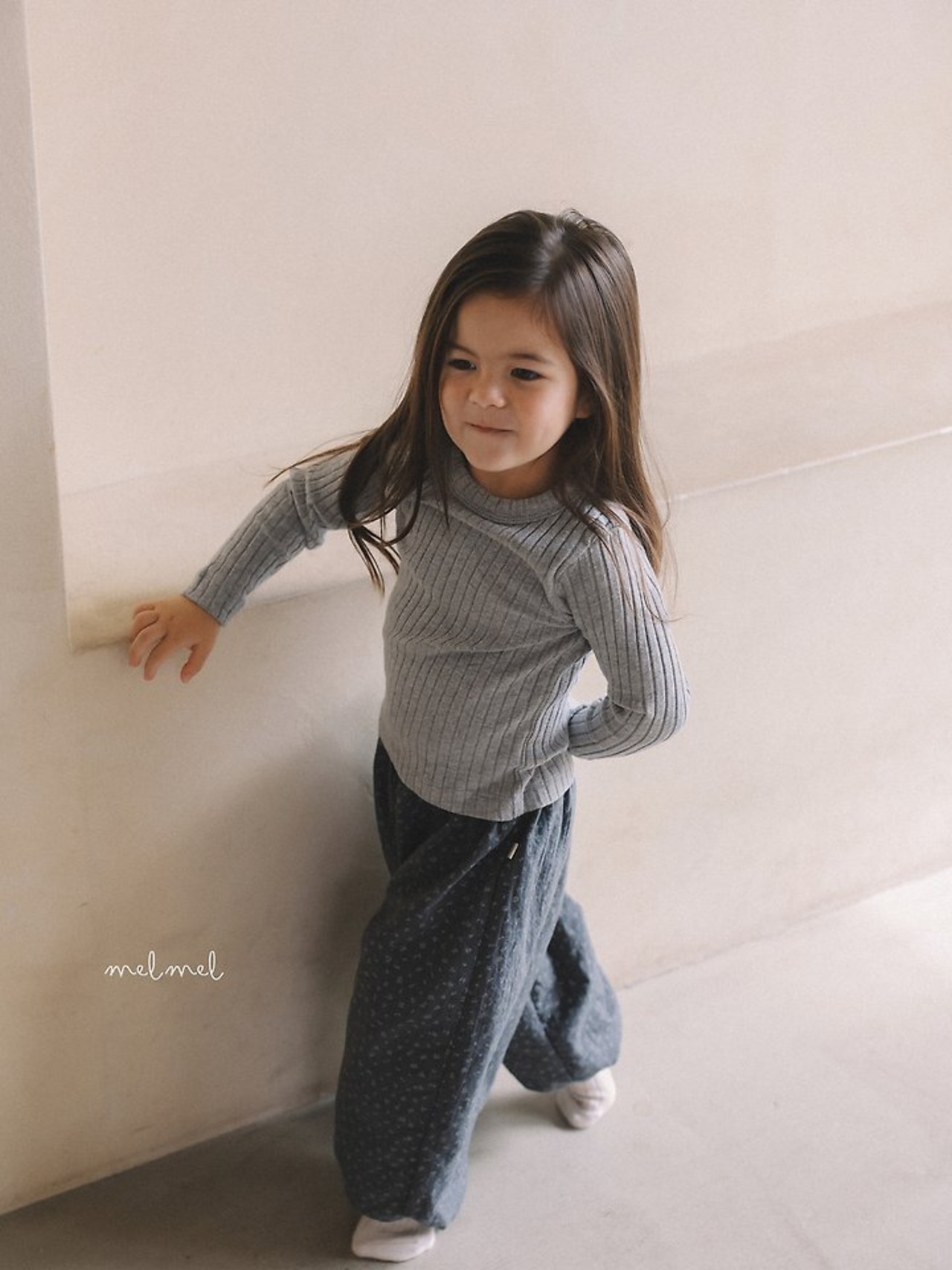 【取寄/韓国直送】melmel ミルクリブTシャツ｜秋服｜韓国子供服 ｜26/AT