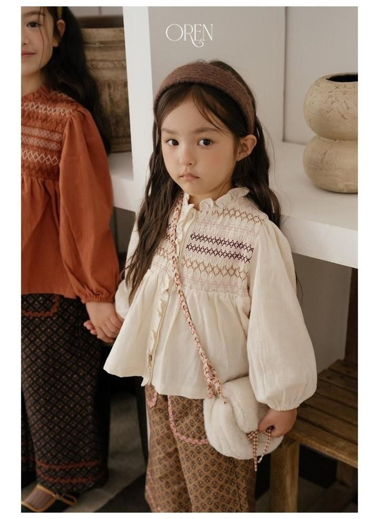 〖取寄〗韓国子供服 / 26winter / oren / メルシースモックブラウス / キッズ *S~XL*