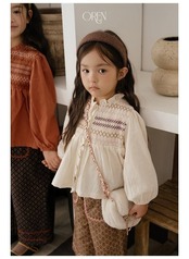 〖取寄〗韓国子供服 / 26winter / oren / メルシースモックブラウス / キッズ *S~XL*