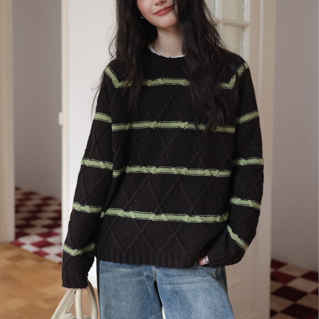 color line knit pullover