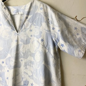vintage 1970’s movie pattern pullover shirt