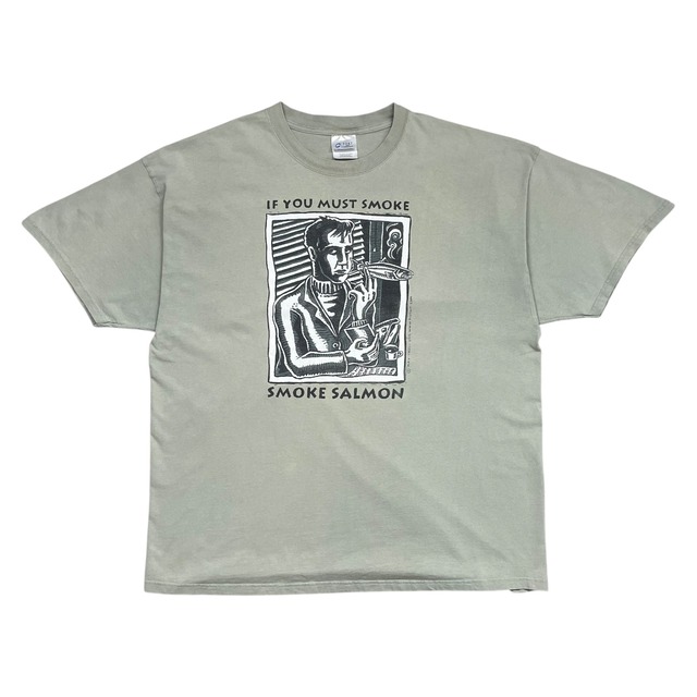 RAY TROLL "IF YOU MUST SMOKE SMOKE SALMON" 2002 T-SHIRT SIZE 2XL (USED)