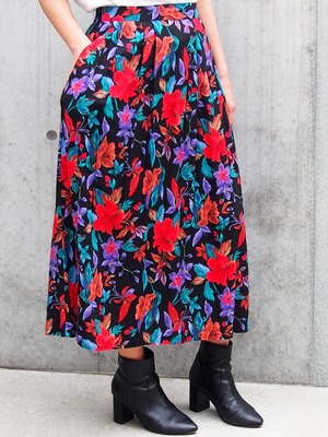 FLORAL PATTERN FLARED SKIRT