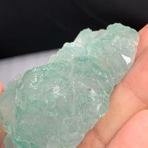 3 可愛い色合い✩グリーンフローライトクラスター