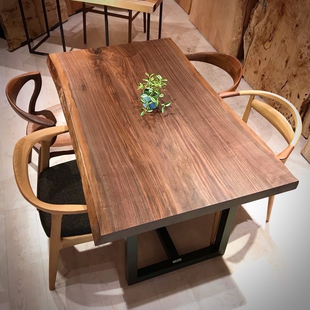 ウォールナット_1350×840×55_横浜元町店_テーブル天板/一枚板 252036-2  t001