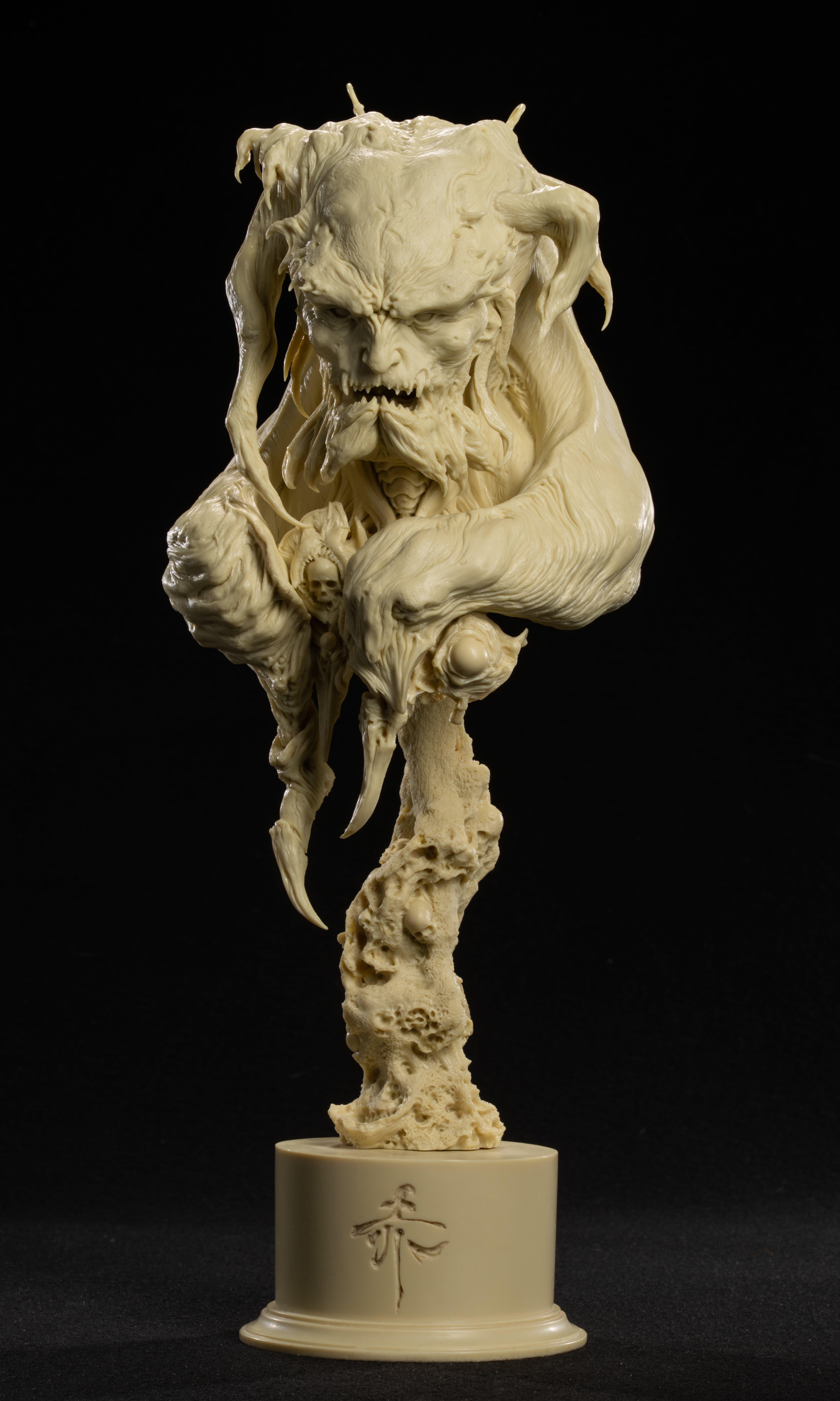 赤蟲 ガレージキット｜雨宮慶太×人谷 | sumart