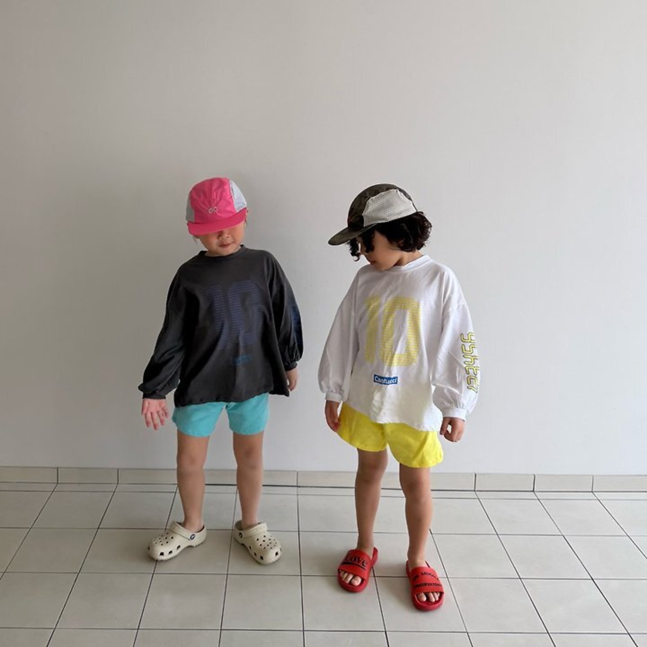 【取寄/韓国直送】CantucciStudio 26/SM バケーションTシャツ