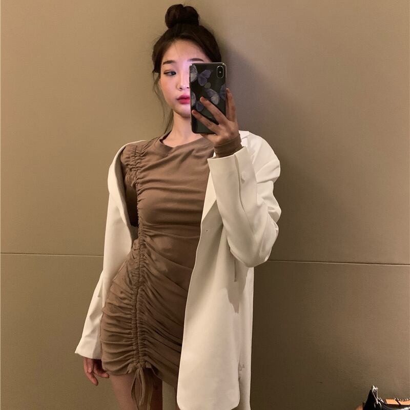 スタンダードブラックギャザーショートスカート スプリングウェストスリムドレス レトロ 春物 ドラファッションホール52174933915