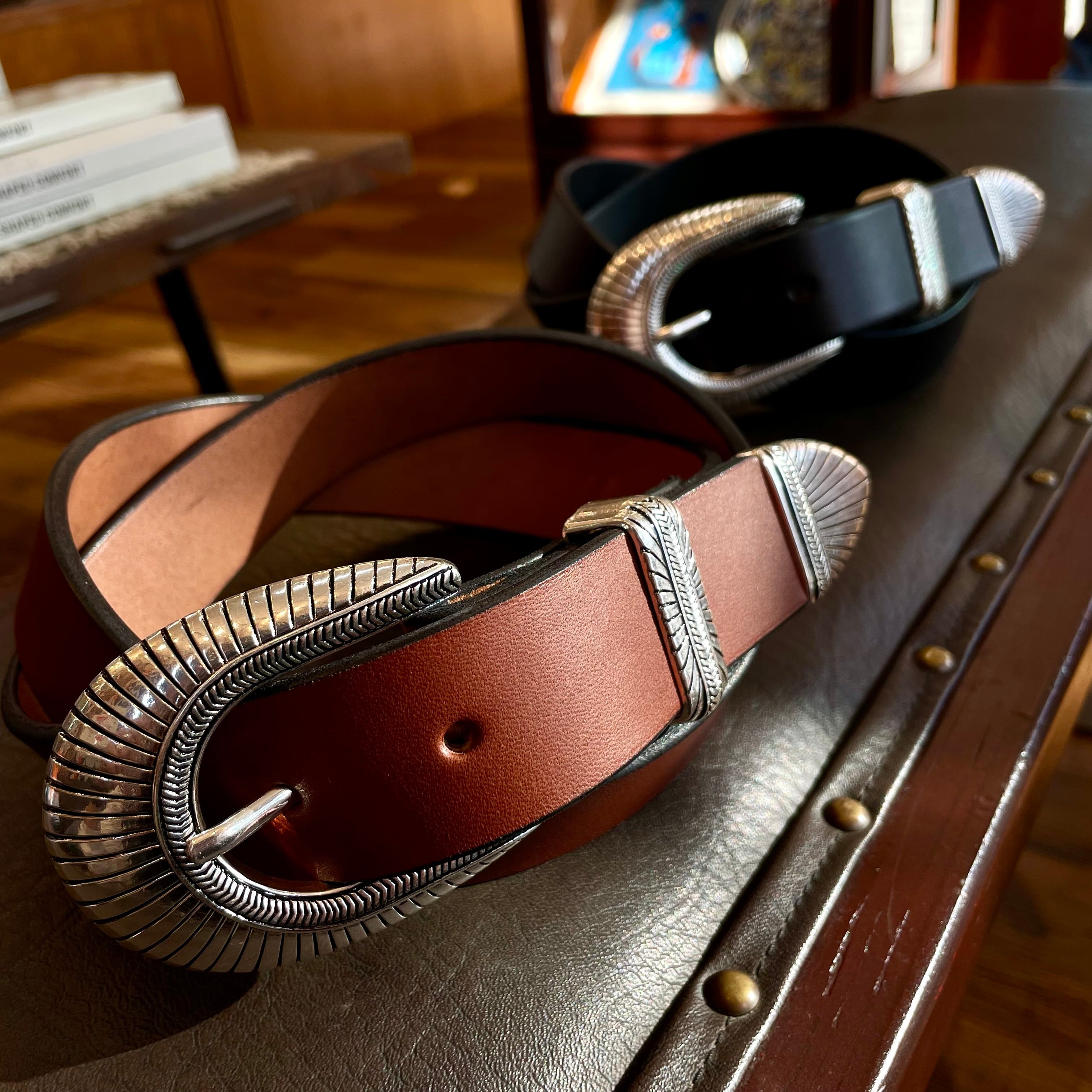 ムーンシャインレザー【Moonshine Leather】3.0cm幅 ブラウン
