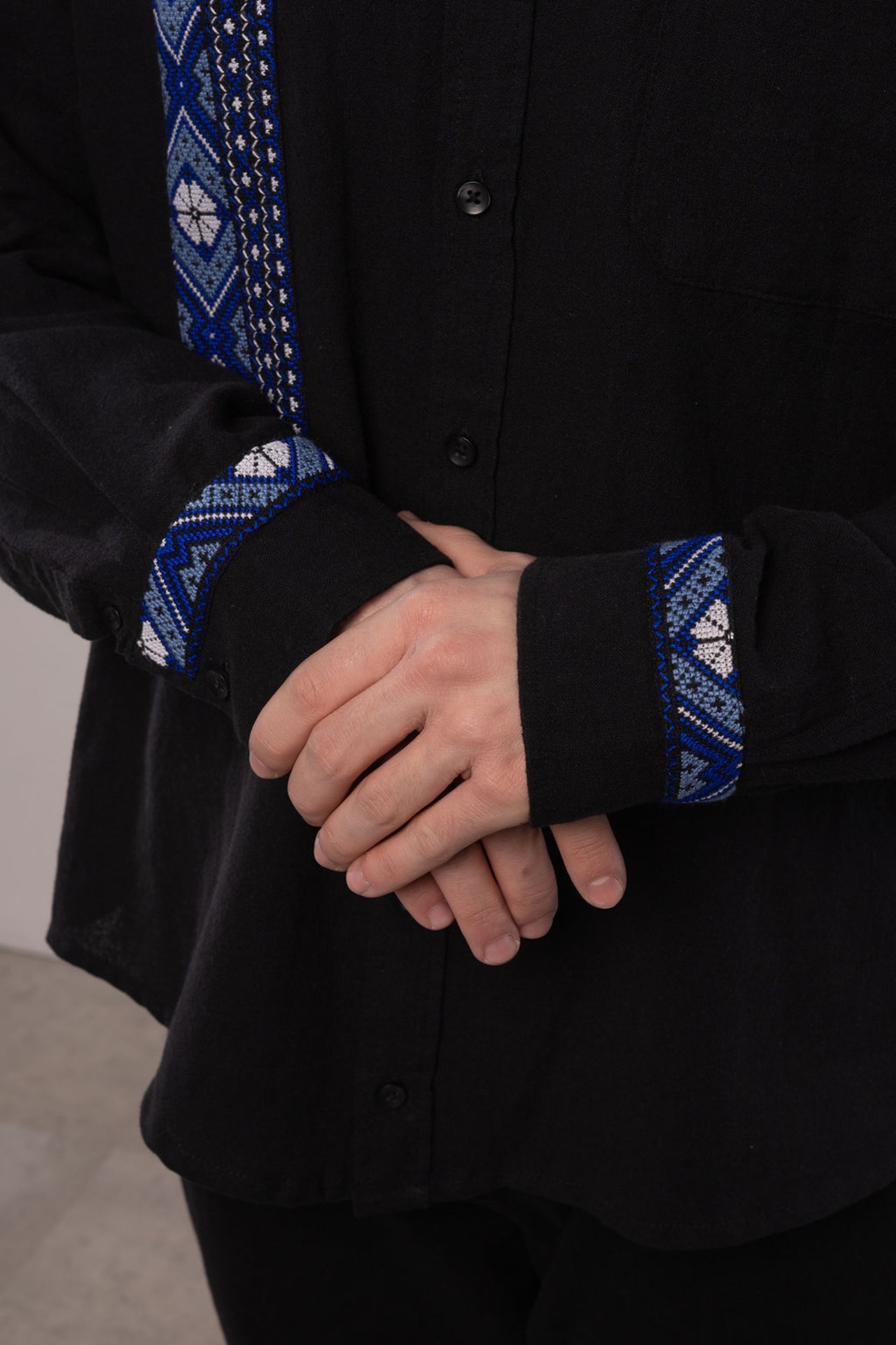 ウクライナ刺繍ヴィシヴァンカ　クロスステッチ手刺繍　XLサイズ　メンズ - 13