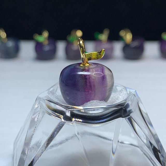 10.フローライトりんご・ペンダントトップ