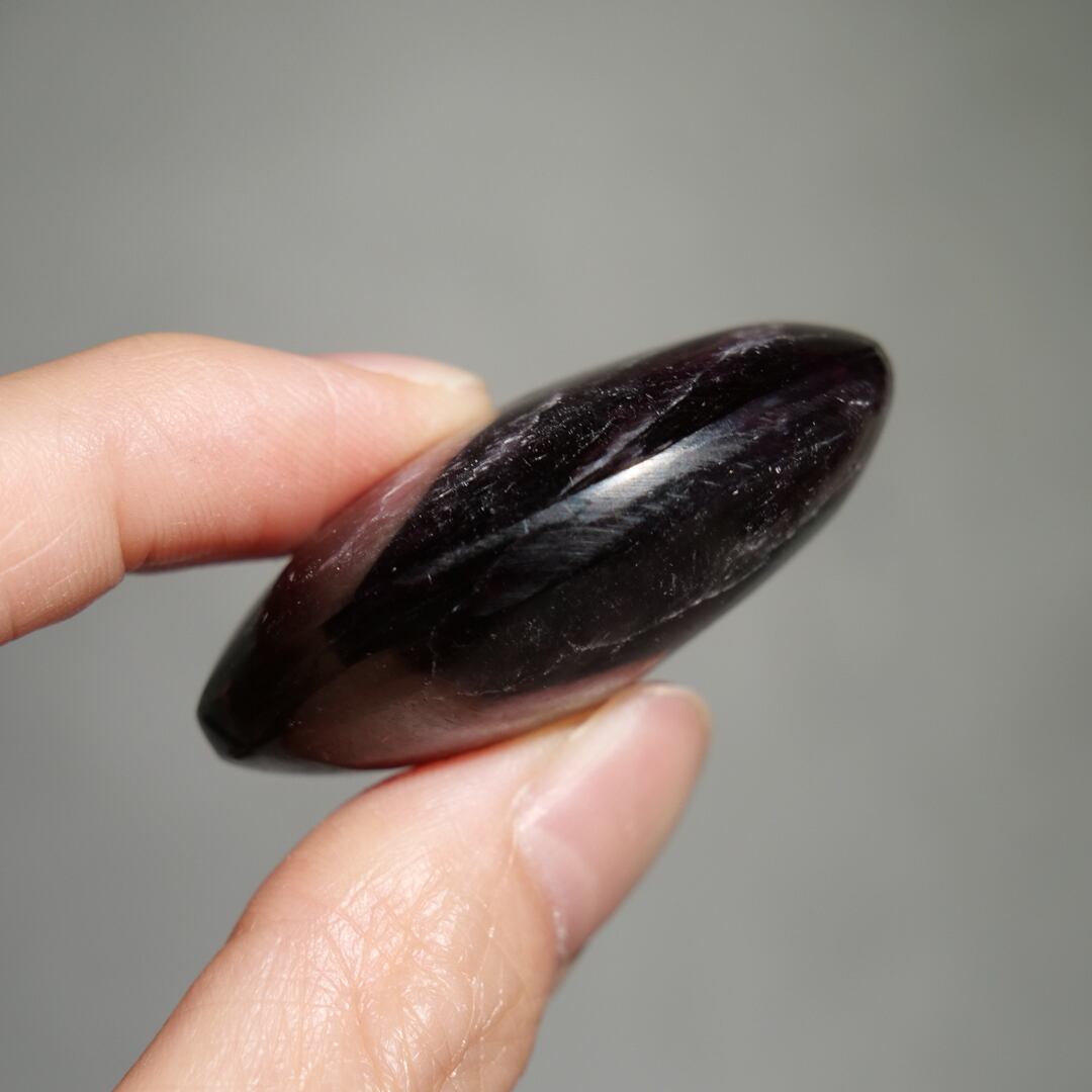 パープルマイカ レピドライト / パーム 握り石 | ariife.公式