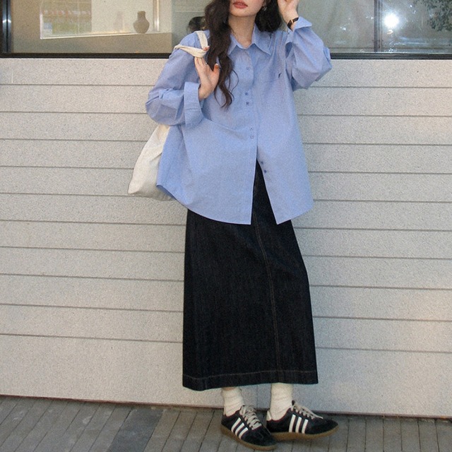 back-slit denim skirt　J00494