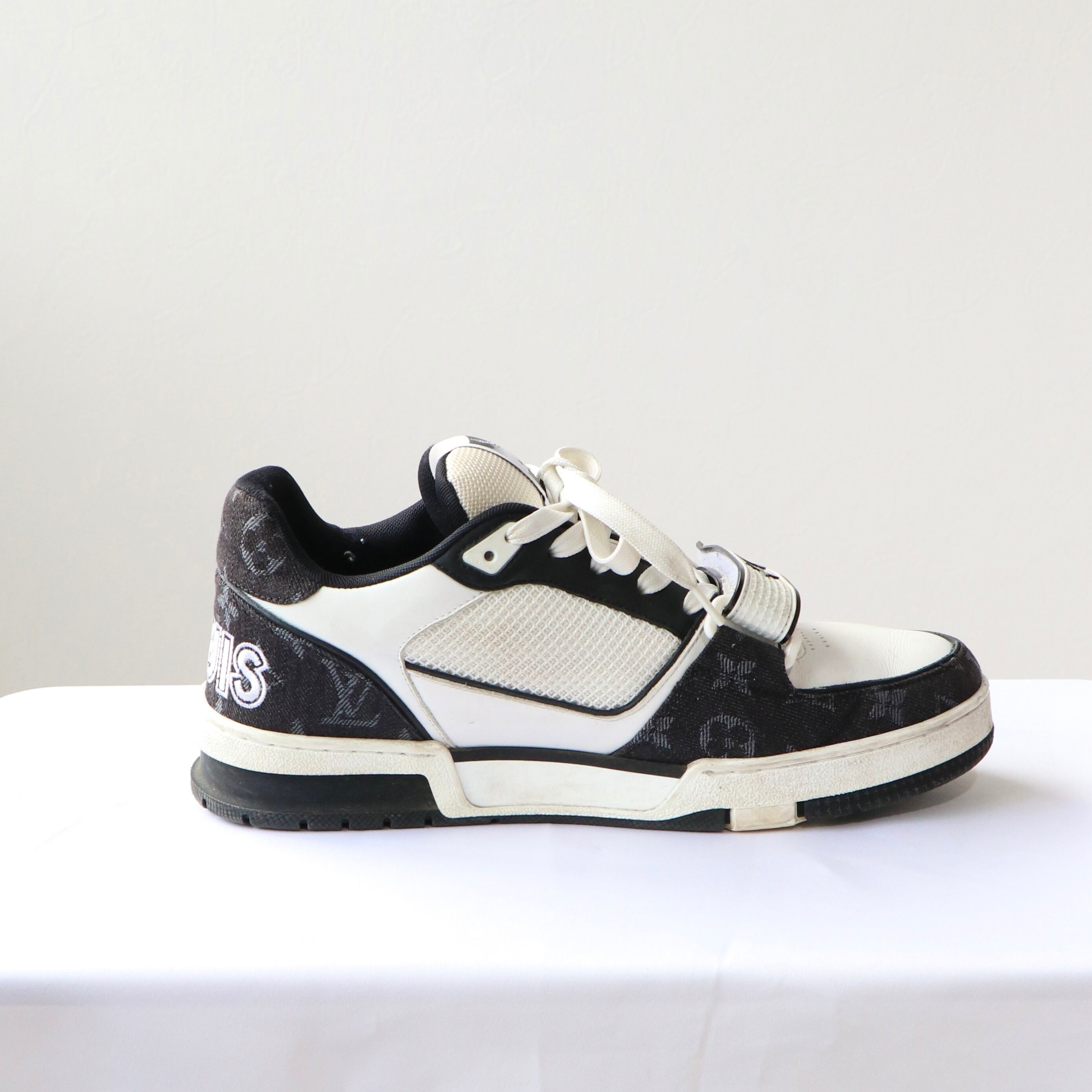 LOUIS VUITTON トレイナー 現行品】LOUIS VUITTON LV トレイナースニーカー ルイヴィトン | 2122TOKYO