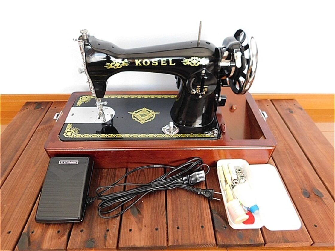 Secondhand Goods】稼働品）アンティーク電動ミシン シンコー  