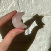 ムーンシェイプ*水晶*タイガーアイ*ハウライト*ムーカイト*ローズクォーツ*ミニサイズお月様*天然石インテリア