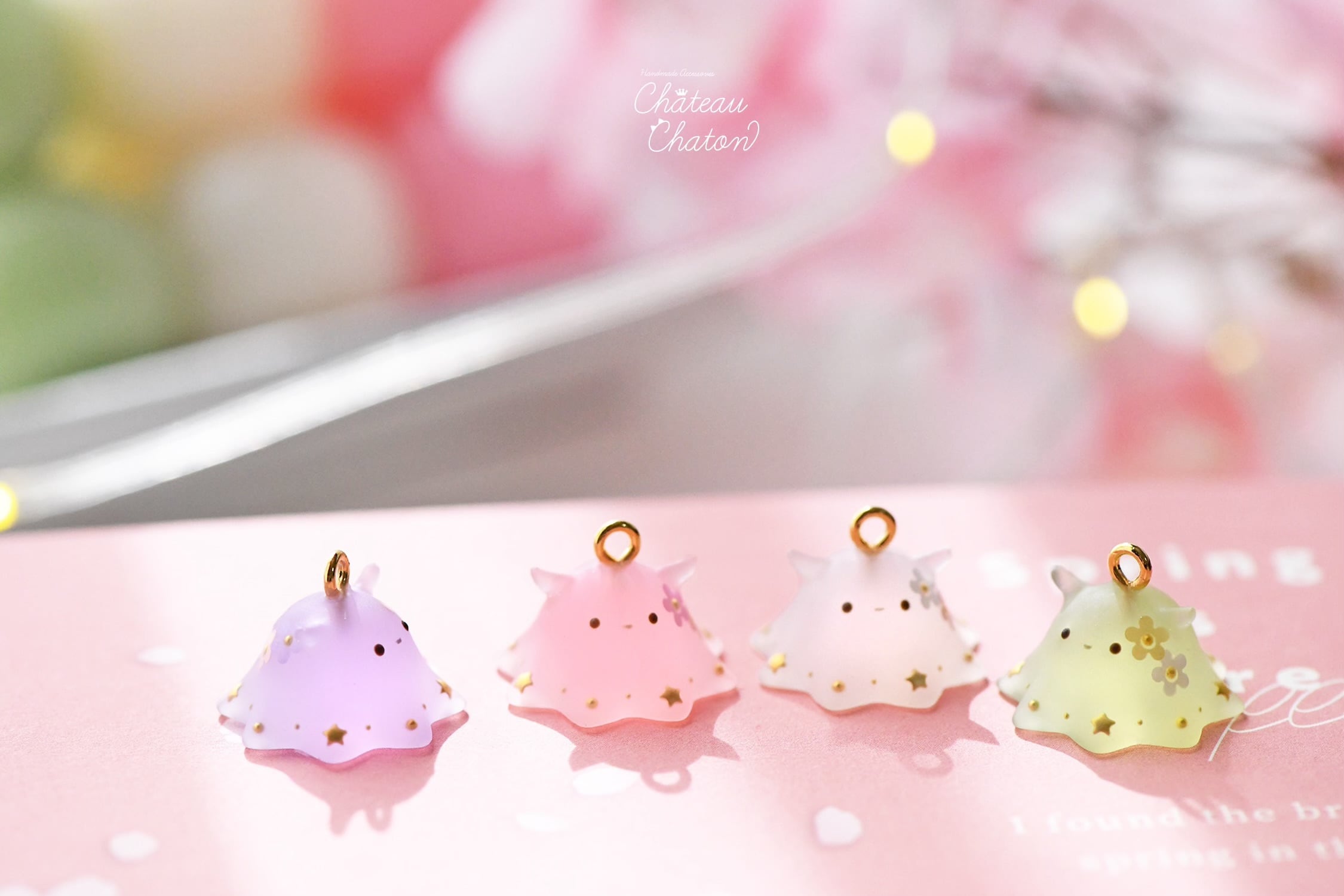 受注販売】花よりめんだこ / 三連キーホルダー | Château Chaton