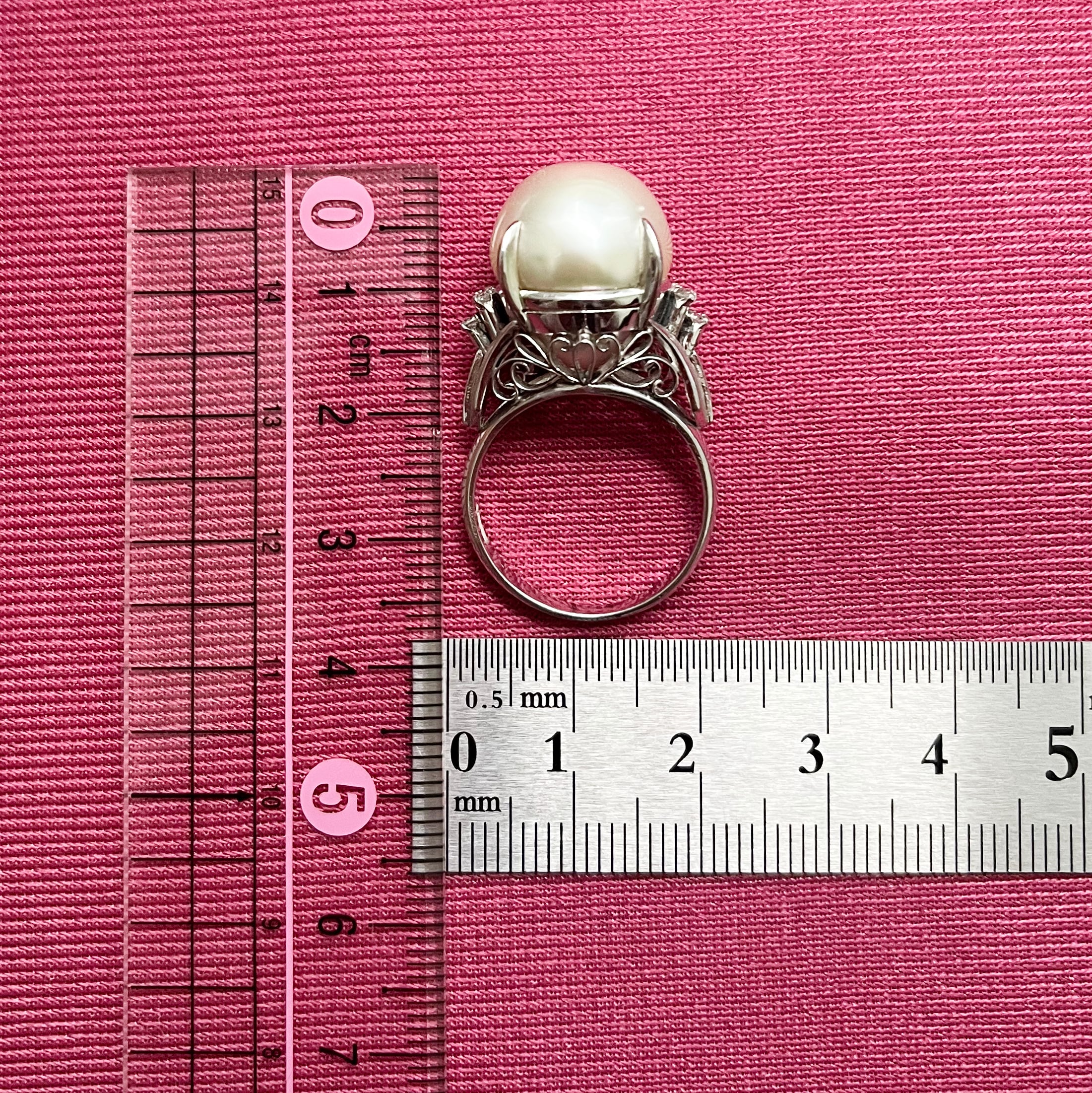 日本の作品】昭和レトロ デザイン ヴィンテージ Pt900 大粒 パール