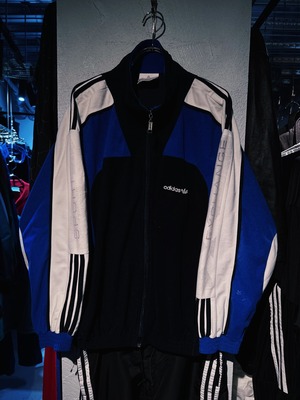 【D4C】80's vintage "ADIDAS" 3 stripes design velour material track jacket