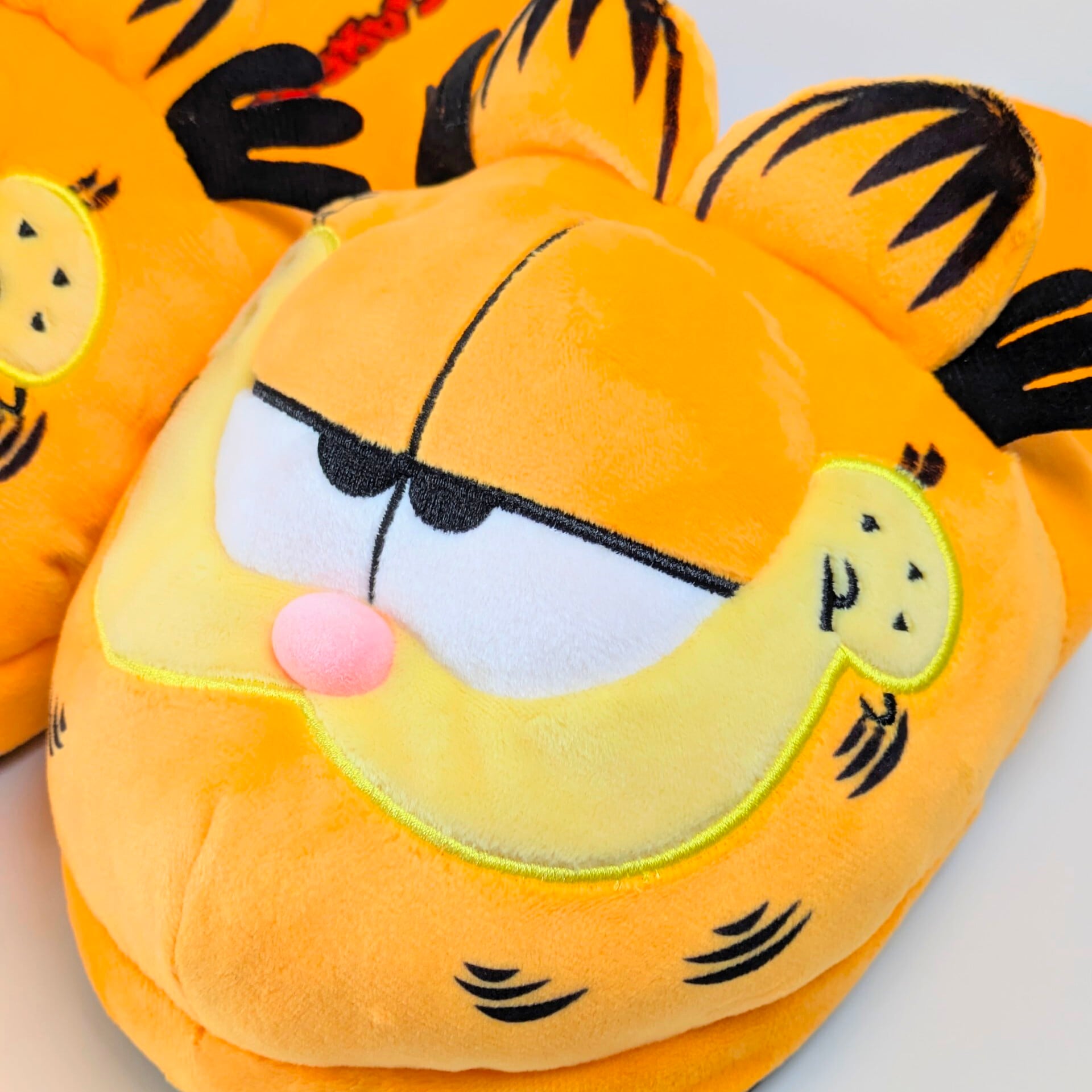 ふわふわ♡あったか〜い♡♡【 Garfield ( ガーフィールド ) 】 GARFIELD PLUSH SLIPPER / ガーフィールド プラッシュスリッパ〚アメリカン雑貨 アメトイ〛