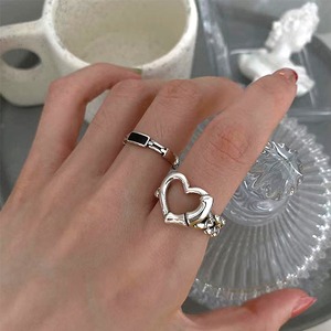 silver heart ring