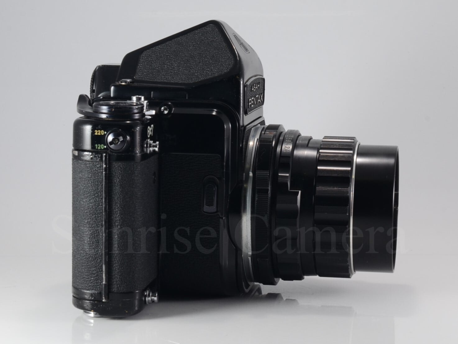 中古・バケペンの本領発揮】PENTAX 6×7 TTL 後期型 / Super Multi 中古・バケペンの本領発揮】PENTAX 6×7 TTL 後期型 / Super Multi