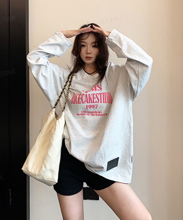 ★予約★D-1308　2026秋新作♡RICECAKE裾フェイクレザーラベル付きPINKロゴ長袖Tシャツ　グレー