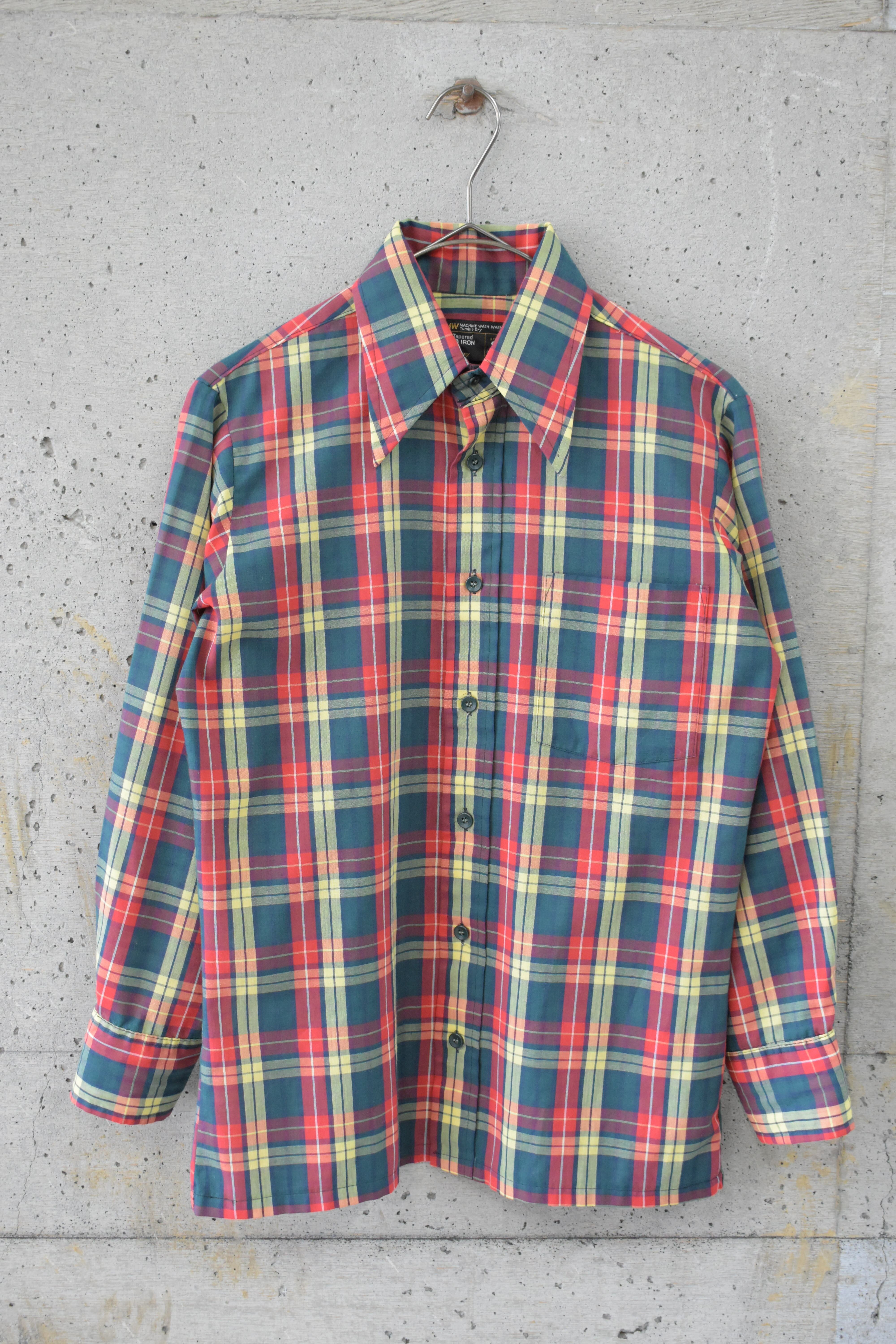 Pointed collar check shirt