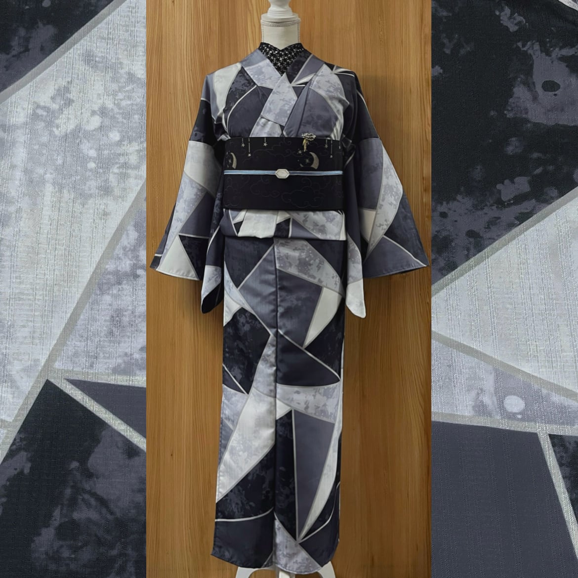 新品】黒地に流水・金魚文様の洗える夏着物(絽) | きもの楸堂-kisasagedo-