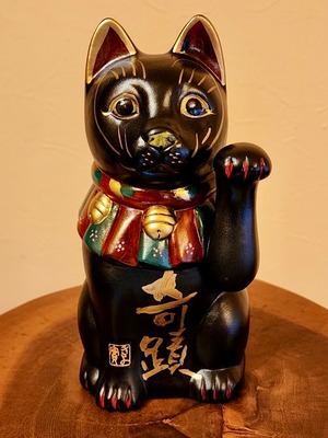 帝国ホテルプラザ東京「花道」記念　限定招き猫　大正猫　(黒・小) 「奇蹟・愛」