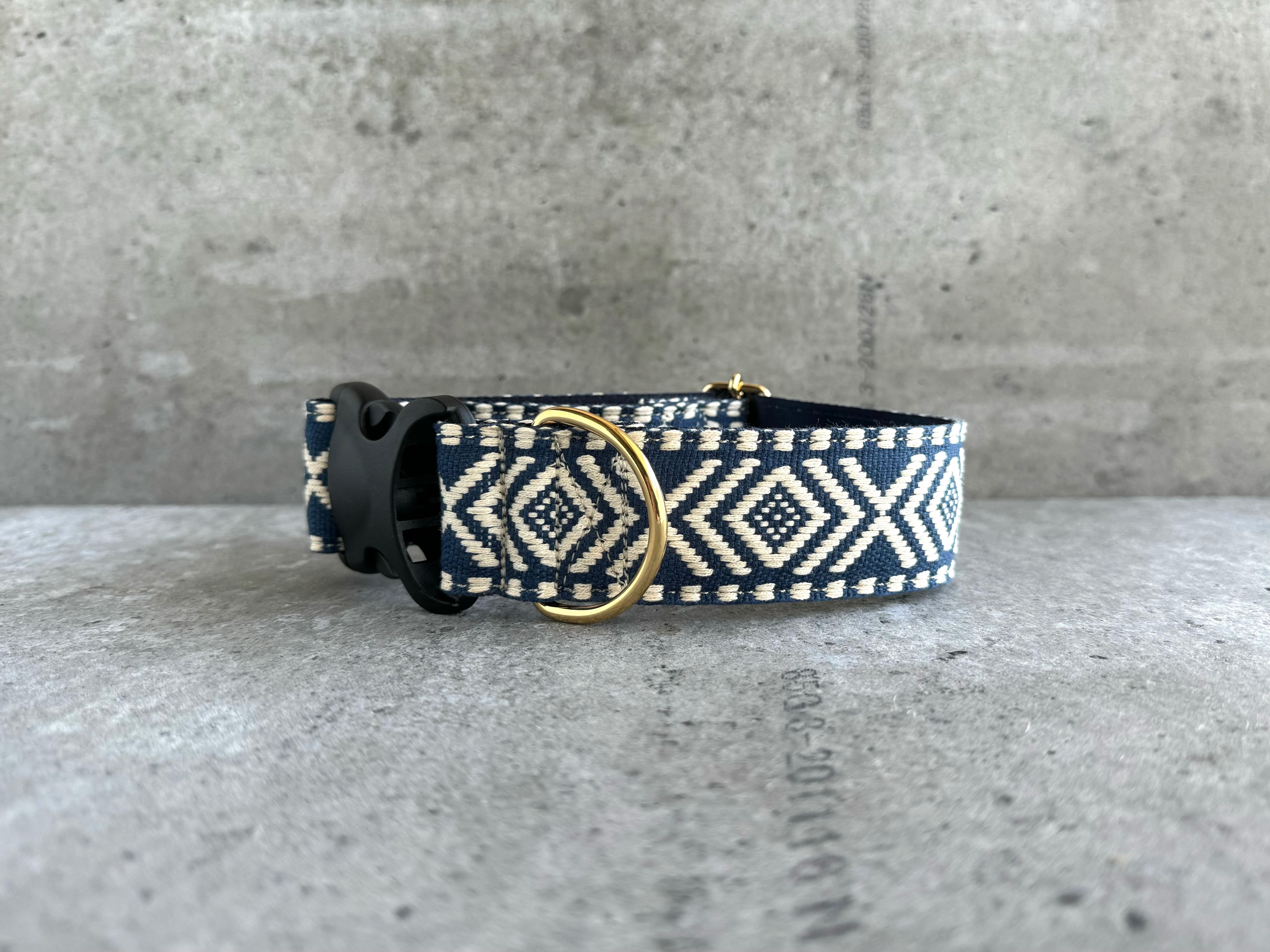 首輪 Ortega navy 3.8cm幅 | RICH TOKYO