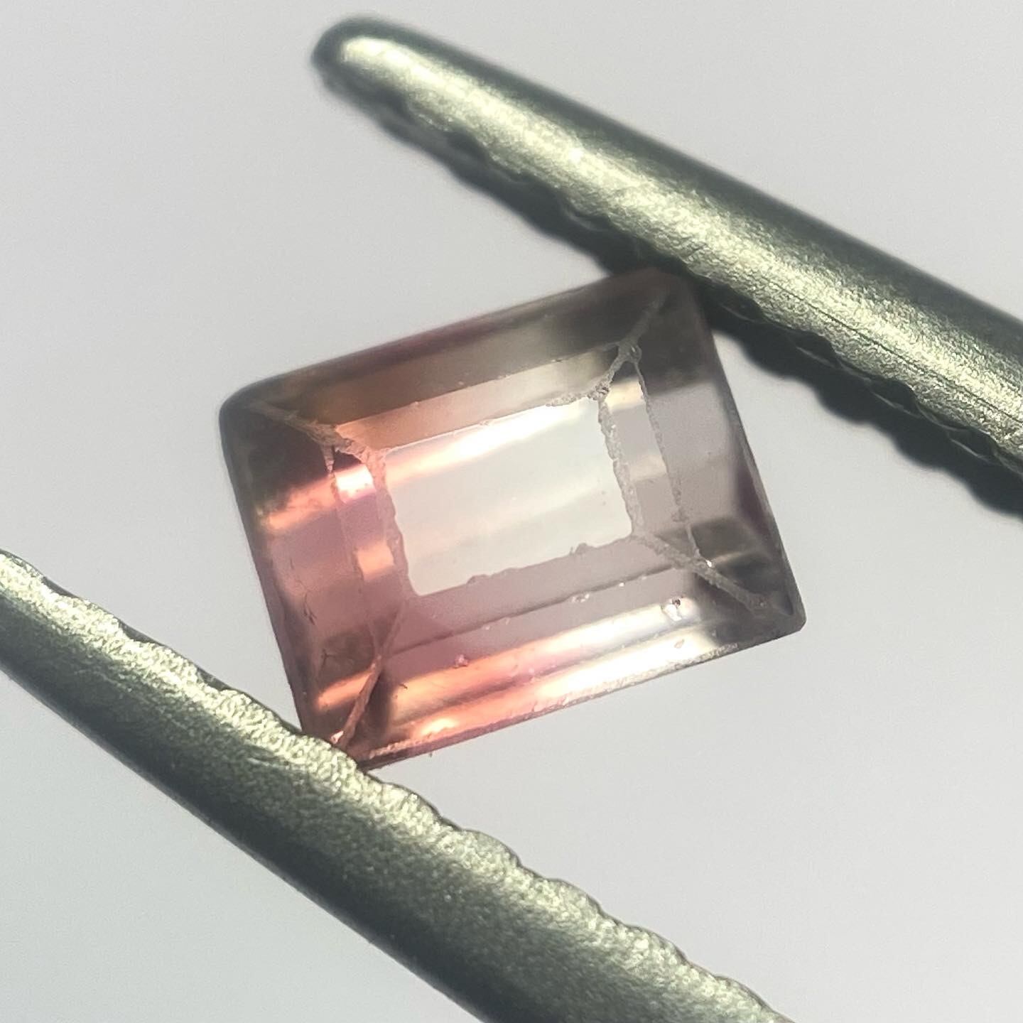 ほっぺに紅 バイカラートルマリン