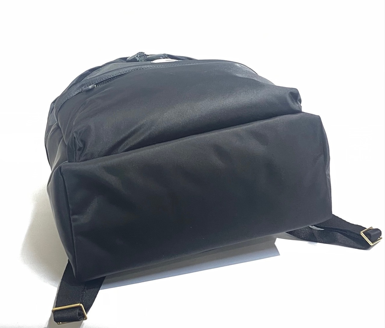 ANYA HINDMARCH アニヤハインドマーチ リュックサック 5050925-193528