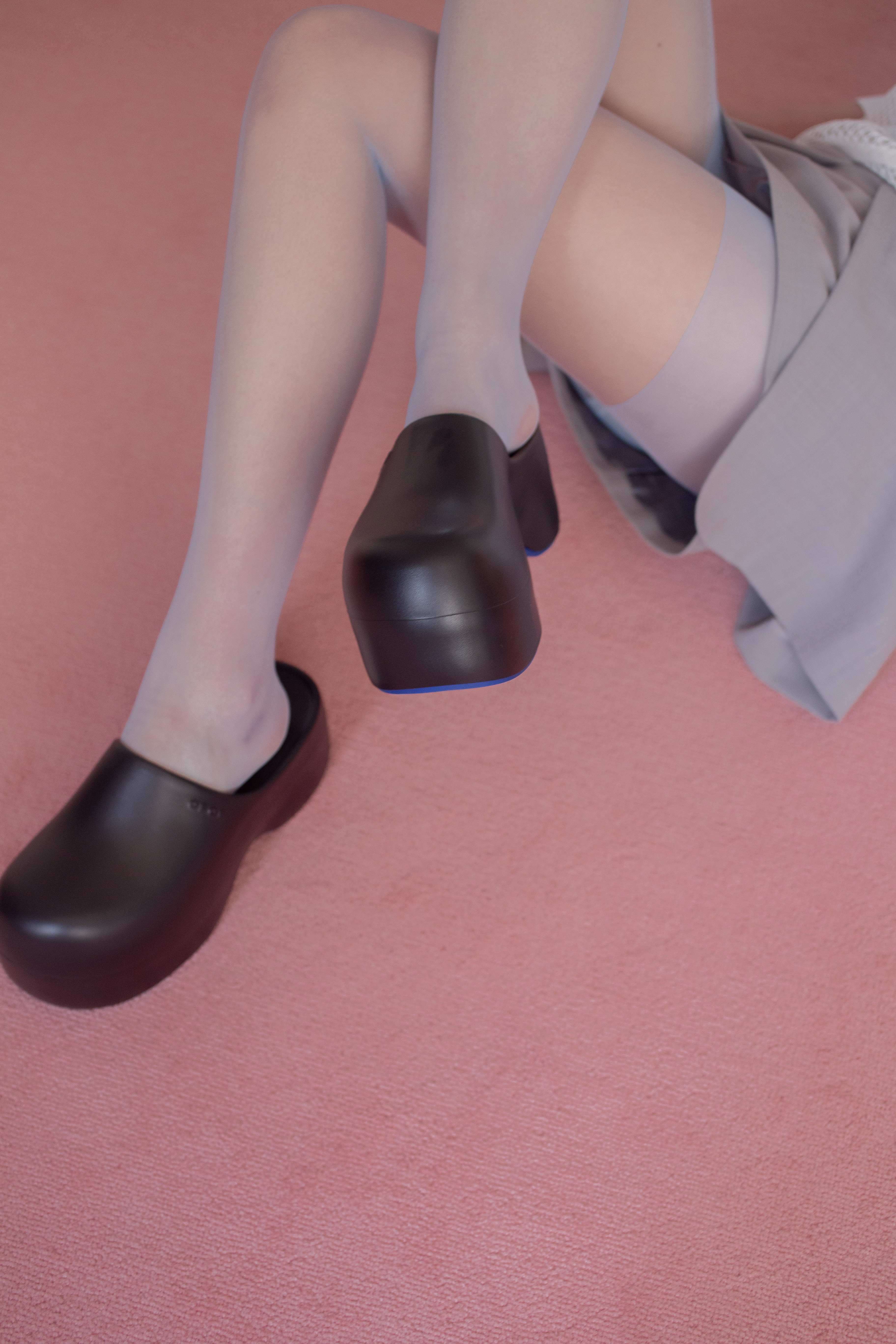 1F MATT BLACK | OFOF
