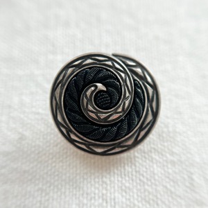 シルバースパイラル ブラック 23㎜