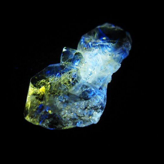 オイルインクォーツ 原石 石油入り 水晶 171-5111