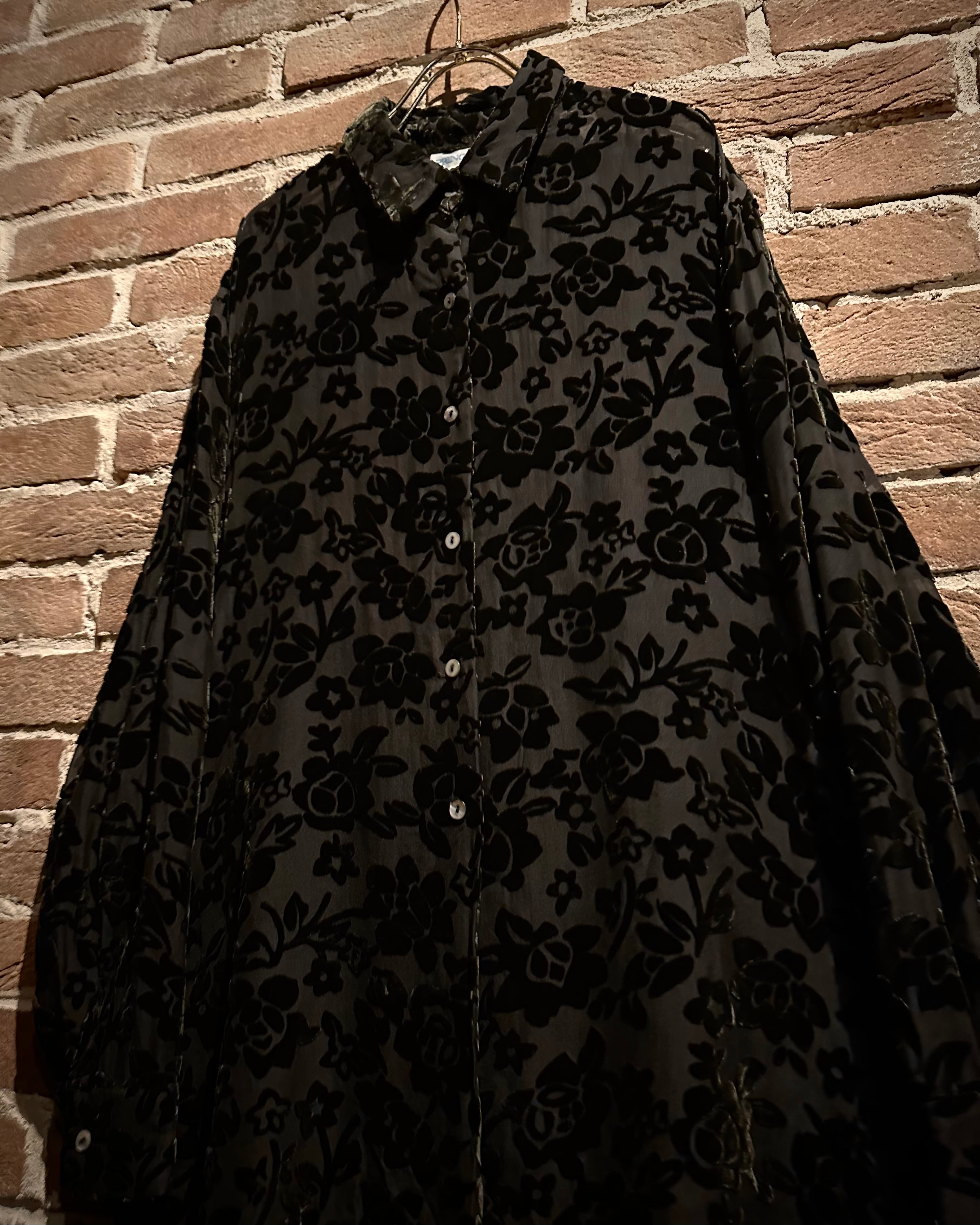 Caka act3】Flocky Flower Pattern Vintage Loose Sheer Shirt | Caka