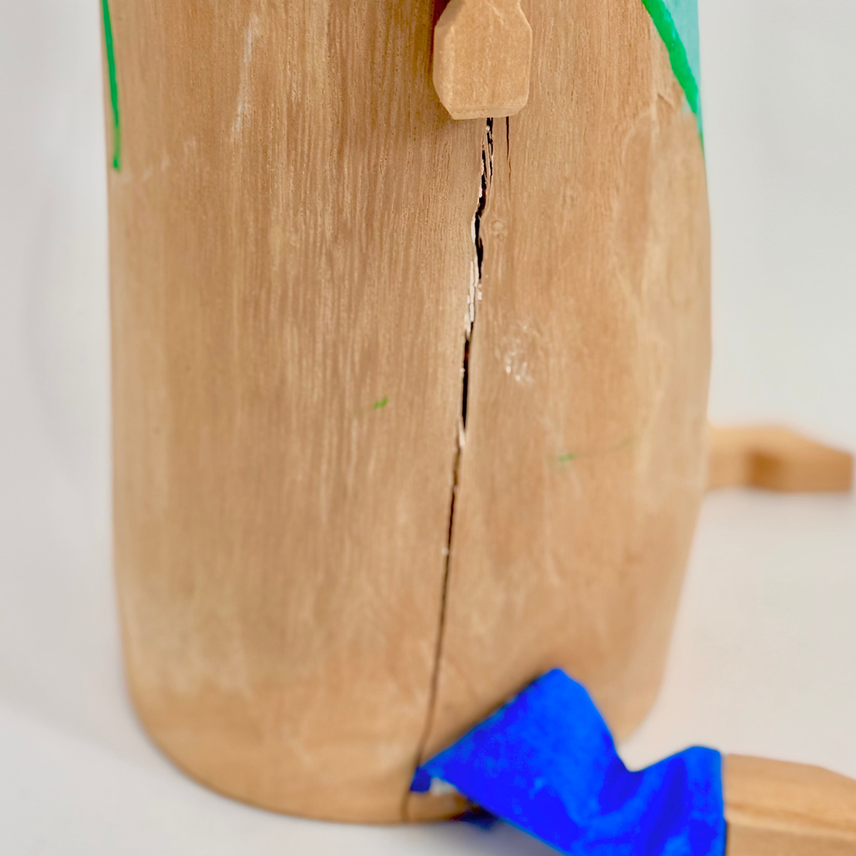 支援金付き／伝統木人形「おきんじょ」ハンカチ付き（大42cm）