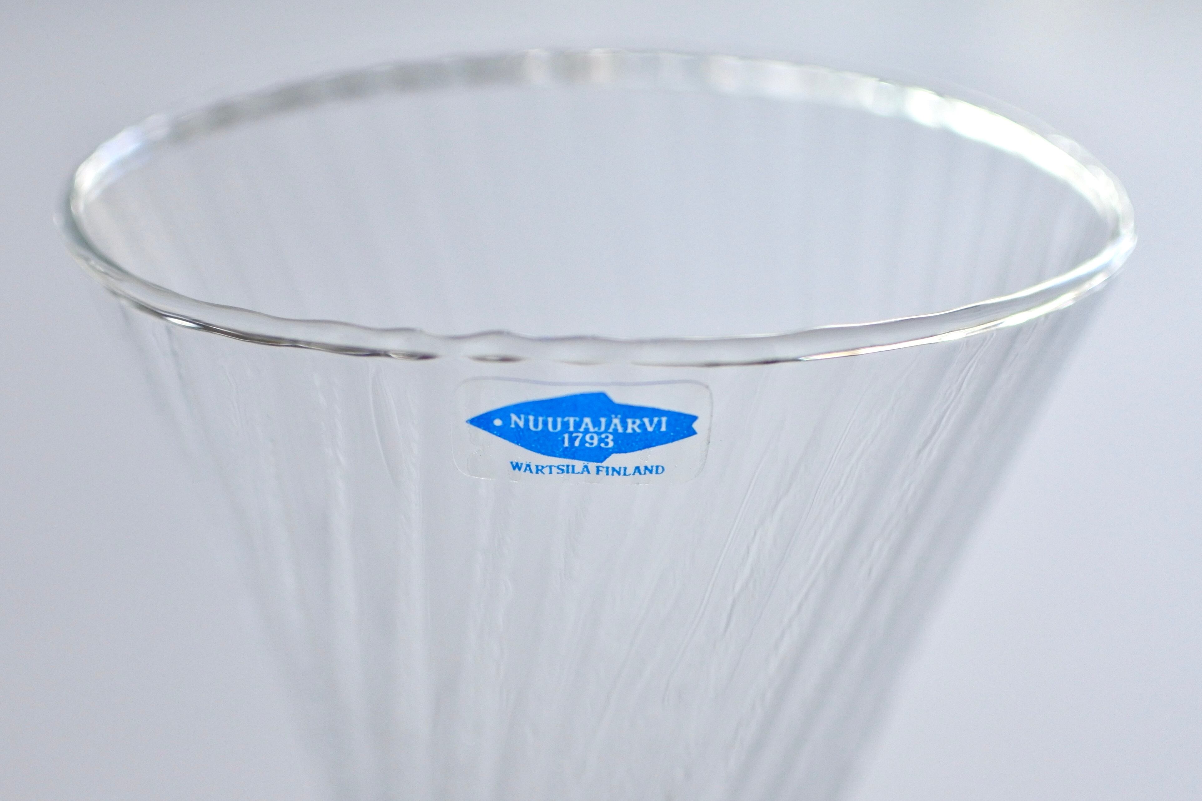 vintage NUUTAJÄRVI VILJA glass vase / ヴィンテージ ヌータヤルヴィ