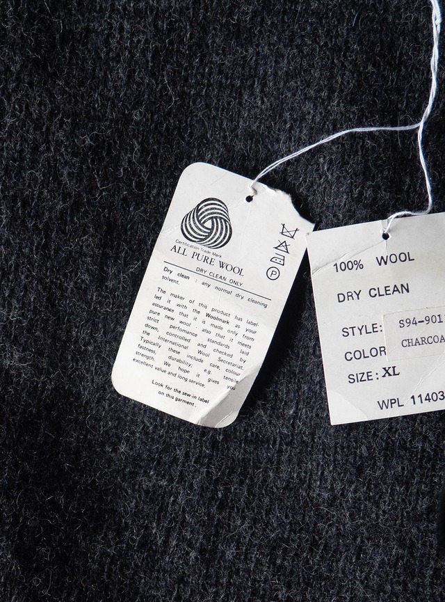 "WICKHAM" 1990s Wool knit vest