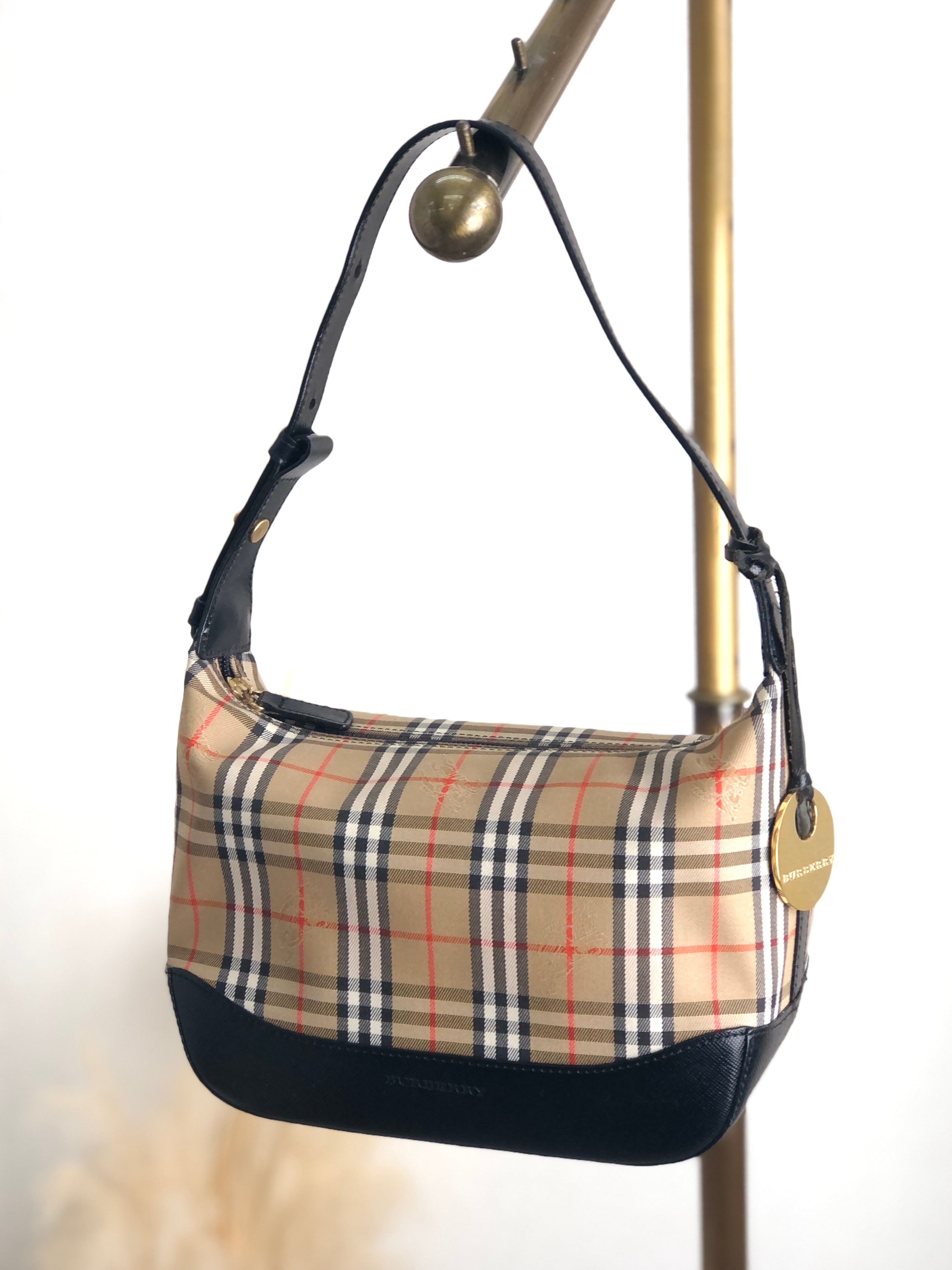 【美品✨】バーバリー ノバチェック ハンドバッグ 肩がけ チャーム ベージュ BURBERRY バーバリー ノバチェック ハンドバッグ ベージュ ロゴ