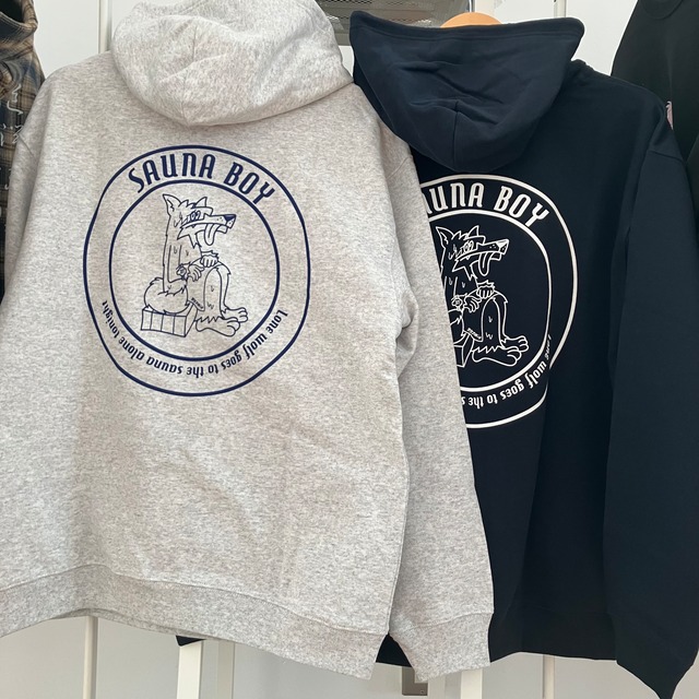サウナボーイ　サウナオオカミ スウェットパーカー