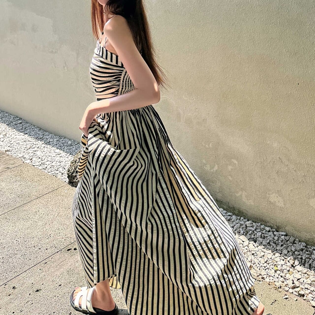 Monotone Stripe A-line High Waist Flared Dress 125556 | ヘルシー