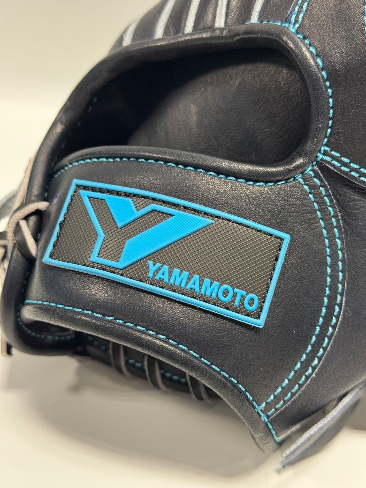 YGSー山本グラブスタジオ 硬式グローブ 湯もみ型付け済み CG98型 Yブラック×ブラック Tウェブ・画像8