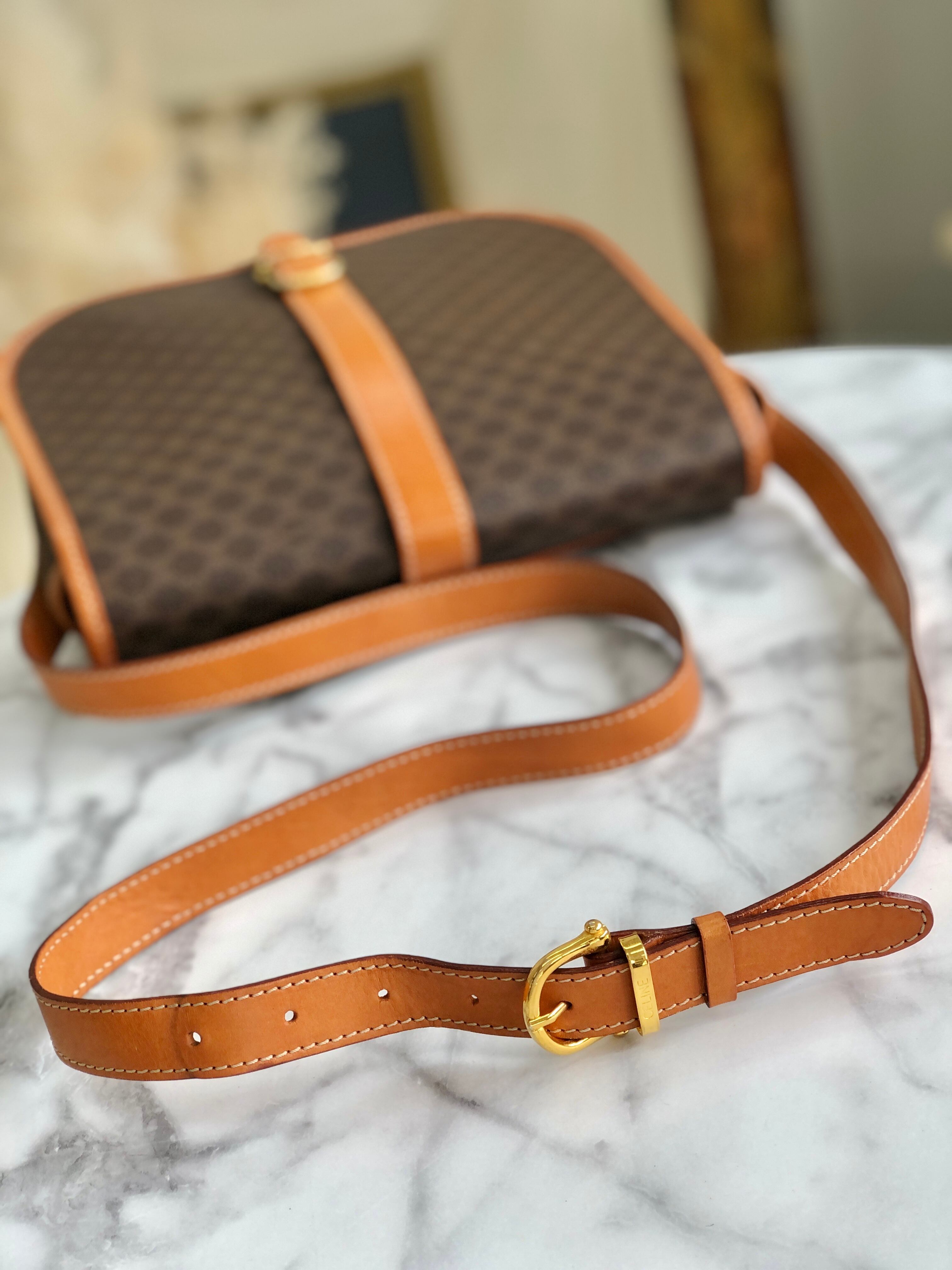 CELINE セリーヌ マカダム フロントベルト フラップ ショルダー