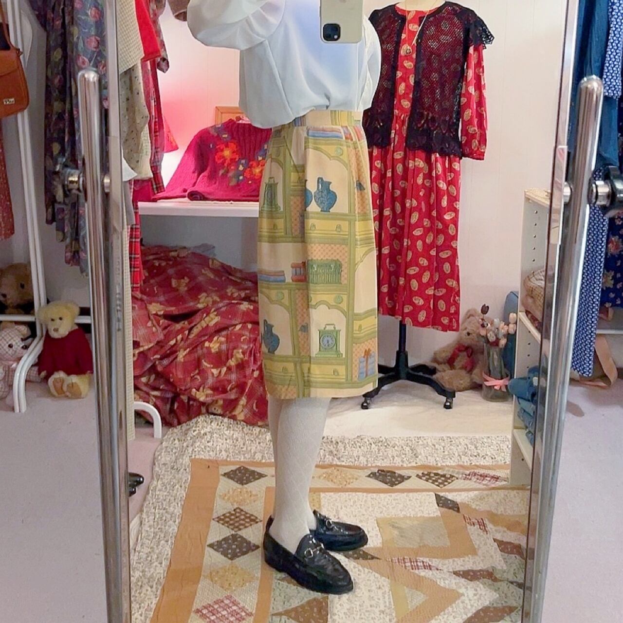book shelf semi tight skirt