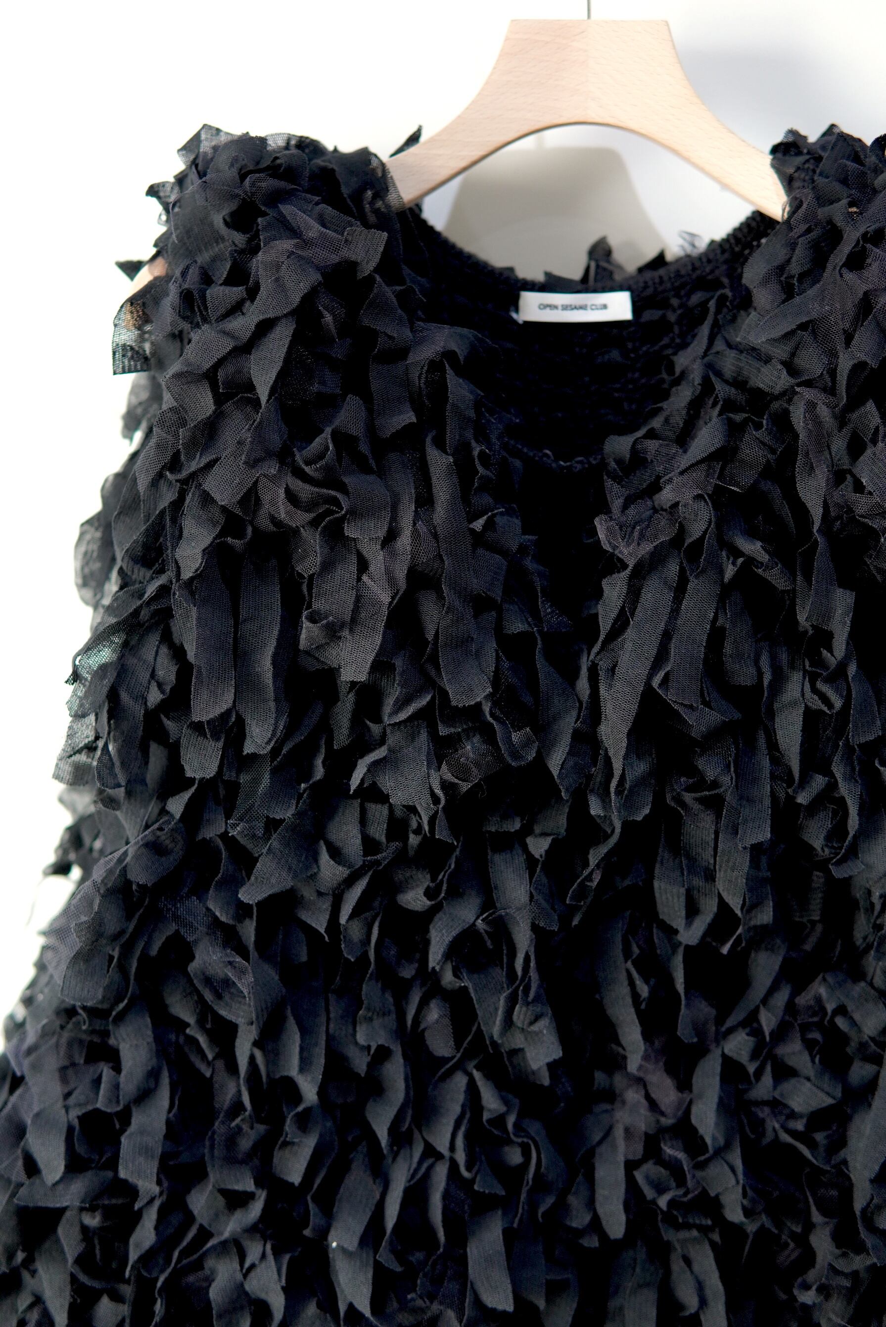 OPEN SESAME CLUB / tulle fur vest / BLACK | POETRY powered by BASE