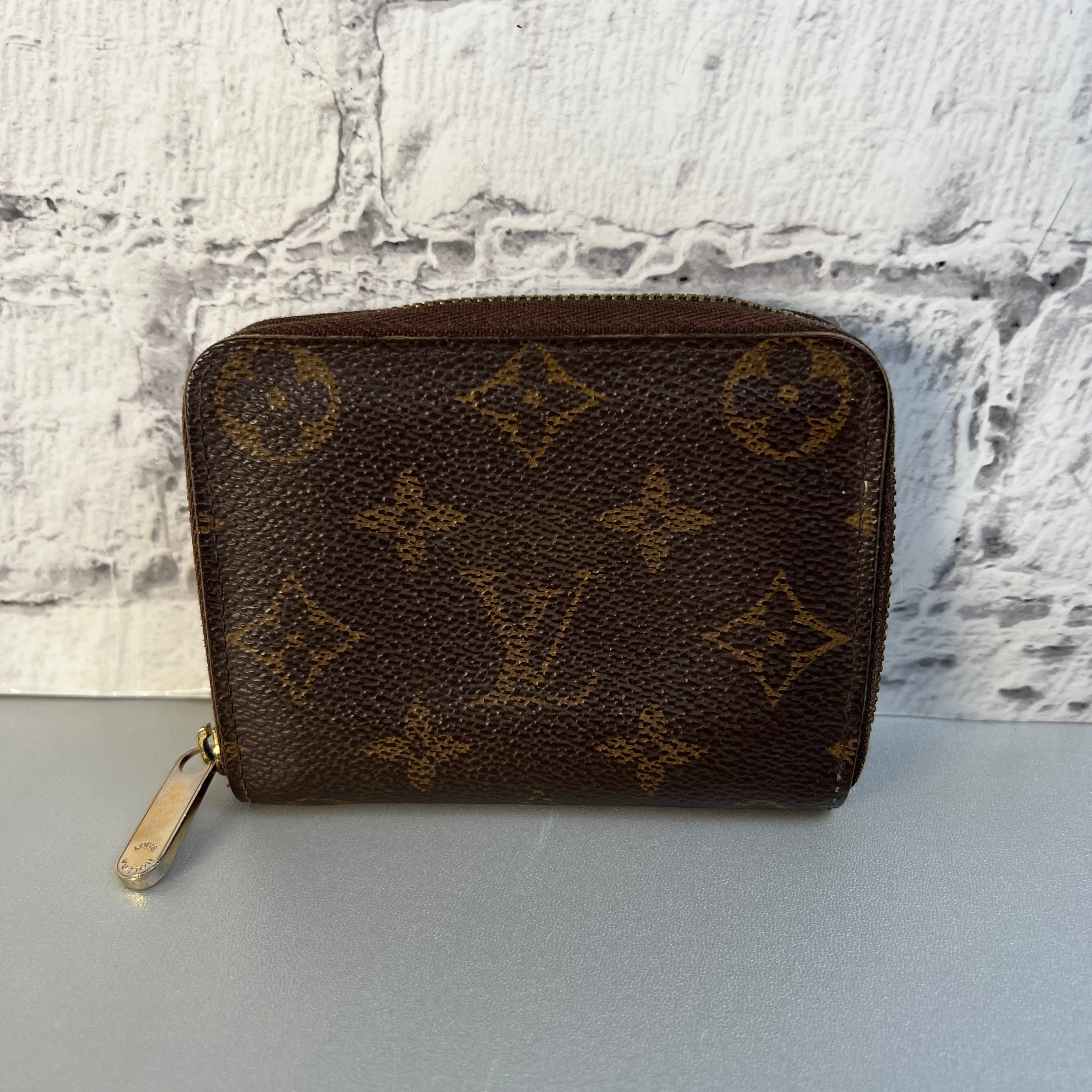 LOUIS VUITTON ルイヴィトン アズール VI1027 レザー 長財布 ホワイト